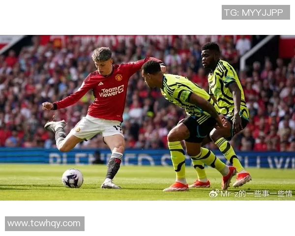 利物浦与曼联近期精彩对决比赛录像回顾与分析