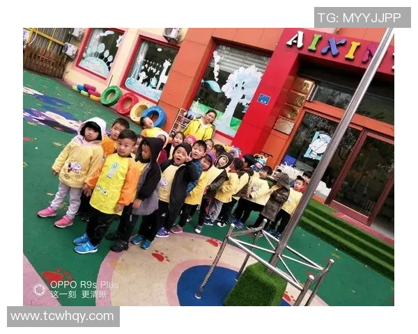 曼联与西旺斯精彩对决视频回顾分析及赛后精彩瞬间分享