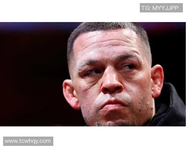 UFC萝莉与小麻激战一触即发谁将成为擂台新星引发热议